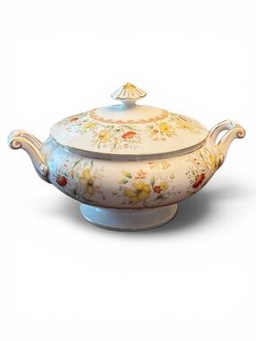 Grace China round covered Vegetable serving bowl “Sarna” Pattern  Occupied Japan